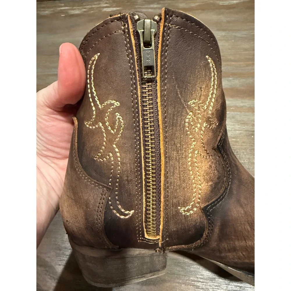 Circle G Tobacco Embroidered Western Ankle Booties‎ Round Toe New 7 Boho